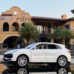 1:32 Cayennes Turbo SUV Panamera Alloy Car Model Diecasts Metal Toy Vehicles Car Model Simulation Sound and Light Childrens Gift