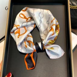 New 2027 Pashmina 100% Silk Scarf Fashion Women Summer Beach Elegant Small Scarves Shawl Poncho 53*53cm Hijab Bandana Kerchief