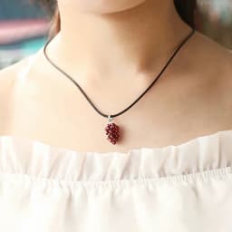 0.6in Natural Material Garnet Grape Pendant Women's Necklace Reiki Healing Decoration Mineral Crystals Bead Raw Stone Jewelry