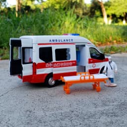 1:34 FORD Transit Alloy Ambulance Vehicles Car Model Diecast Metal Toy Broadcast Car Model Simulation Sound and Light Kids Gifts