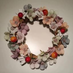 100PCS 2cm Mini Artificial Flowers Fake Flower Heads Craft Daisy Silk Flower for Crown Scrap Wedding DIY Garland Headdress Decor