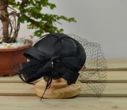 Satin Fascinator Hat With Veil, Bridal Rhiunstone Beaded Hat Fashion Hat for Women Ladies