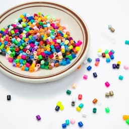 100g/10000pcs 2.6mm Mini Perler Hama Beads Kids DIY Toy Colormixing White Black Color Fuse Beads Learning Toys For Children