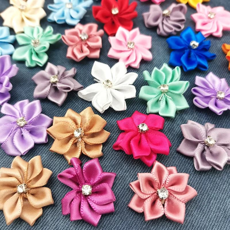 (50pcs/pack) 25mm Inlaid Rhinestones Small Handmade DIY Satin Ribbon Flowers Head Decorate Clothes To Make Wedding Invitations