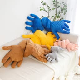 Stuffed Palm Back Cushion Soft Hug Pillow Like Boy Friend Home Decor Creative Plushies Decorative Pillow For Sofa Bed Gifts