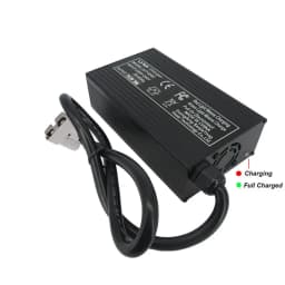 16.8V 30A Fast Charger 14.4V 30A Li-ion Chargers For 4S 14.8V 100AH 200AH 300AH Lithium Energy Storage RV UPS Battery SB50 XT90