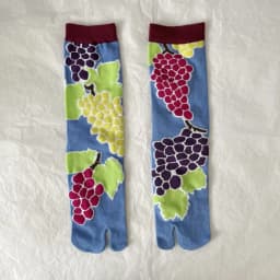 Japanese Multi-Color Jacquard Carrot Chestnut Flower Literary Cute Two-Toe Socks Middle Tube Tabi Split Toe Socks Tide Socks