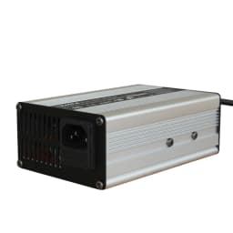 14.6V 10A LiFePO4 battery charger for 4S 12.8V 14.4V LiFePO4 battery pack battery smart charger