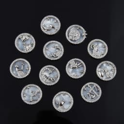 1Pcs Crown Alphabet A-Z Letters Metal 3D Shoe Charms Garden Shoes Accessories Decoration Fit Kids Girls Women Gift