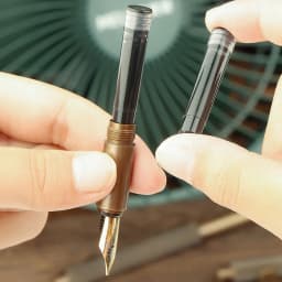 25PCS/Pack Black Ink Cartridges 2.6MM Inner Diameter Short Fountain Pen Ink Mini Fountain Pen Refill School Office Supplies New