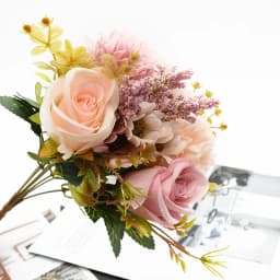 Artificial Flowers Bouquet European-Style Holding Exquisite Roses Wedding Christmas Decorations for Home DIY Vases Fake Plants