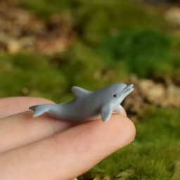 Miniature Oceans Animal Model Turtle Alligator Whale Shark Dolphin Penguin Clownfish Frog Sea World Mini Figurine Decor Toys