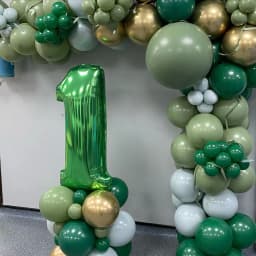 1set Wild Animal Balloon Tower with 1-9 Green Number Balloons for Kids Jungle Safari Birthday Party Decoration DIY Supply