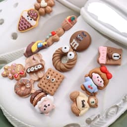 1-15PCS Resin Shoe Charms Chocolate Bear Girl Donut Ice Cream Flower Gingerbread Man Slipper Buckle Hole Shoes Ornament Kid Gift