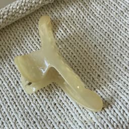 Avocado tawny Hairpin Simple line Penetrating large hair grab Shark clip Temperament female hairpin hair accessories Hair Claws