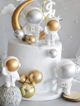 Space Birthday Supplies Astronaut Cake Topper Spaceman Mini Ornaments For Kids Boy Universe Outer Space Theme Party Decorations