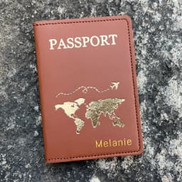 Cute Personalised Passport Cover Women with Names Engraved Passport Holder for Couples