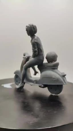 Realistic Theme Autumn European Women 1/24 Scale Resin Figure Assembled Model Kit Unassembled and Unpainted Free Shipping