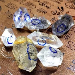 Natural Herkimer Diamond Drifting Sand Energy Raw Water Reiki Gall Mineral Decor Guardian Stone Black Crystal Specimen Gemstone
