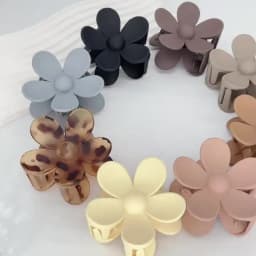 Large Size Fashion Flower Sculpt Hair Claws Colourful Ponytail Hair Accessories Matte Claw Clips For Women Or Girls
