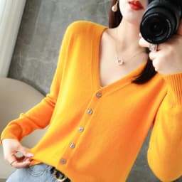 2026 New V-Neck Temperament Small Fragrant Wind Women Loose Sweater Coat Special Offer Cardigan ZHI D035