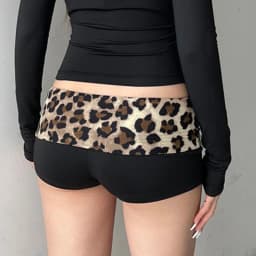 Leopard Print Skinny Shorts Slim Fit High Stretchy Booty Shorts Sexy Design Y2K Aesthetic Low Waist Shorts Summer Outfits