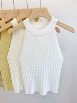 2026 Summer New Women's Knitted Halter Camisole Slim Fit Sleeveless Base Tank Tops Solid Color O-neck Outerwear Vests Crop Tops