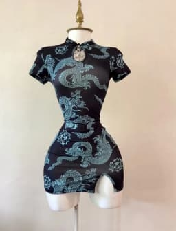 National Trend Style Dragon Pattern Improved Cheongsam, Short-Sleeved Stand-Up Collar with Buttoned Sexy Slit Short Skirt