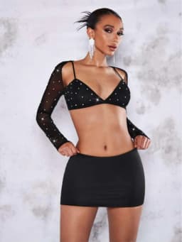 Women Black Solid Color Low Waist Mini Skirt Casual Slim Fit Bodycon Micro Skirt For Daily Wear Streetwear & Nightclub Style