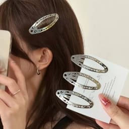 Vintage Hollowed Out Pattern Hair Clips Y2K Geometric Silver Oval Snap Hairclips Punk Metal Side Hairpin Korean Hair Accessories