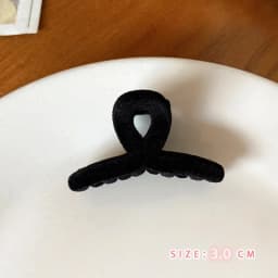 Elegant Velvet Bow Small Hair Clip Vintage for Women, Vintage Side Swept Hair Clip, Daily Casual Evening Wedding Date Unique