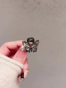 Korean Style Exquisite Black Crystal Butterfly Hair Gripper Women's Cute Hair Clips Mini Hair Claw Fashion Hair Accessories