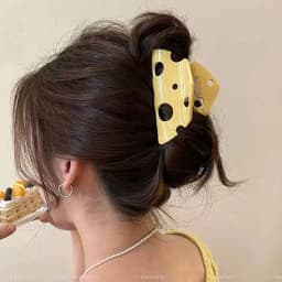 Women's Claw Clips Cute Cheese And Cheese Grab Clips Fun Hair Clips Coiled Hair Accessories Large High End Kawaii Shark Clips