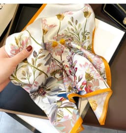 100% Natural Real Silk Scarf Women Print Brand Shawl Neckerchief Female Poncho Bandana Square Scarves Wrap Kerchief Hijab 53cm