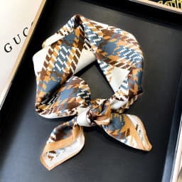 100% Natural Real Silk Scarf Women Print Brand Shawl Neckerchief Female Poncho Bandana Square Scarves Wrap Kerchief Hijab 53cm