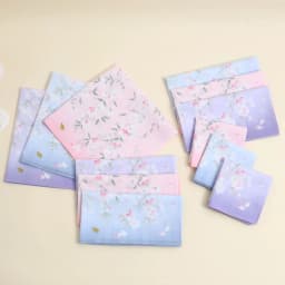 3 Pack of Pure Cotton Women's Handkerchiefs, Elegant Flower Handkerchiefs, Absorbent Sweat Towels, Wedding Bride and Mother Souvenirs, Decorative Towels