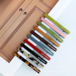 Korean black duck beak clip resin hair clip wine red word clip fringe clip side clipsimplicity 、 Simple woman homewear hot sale