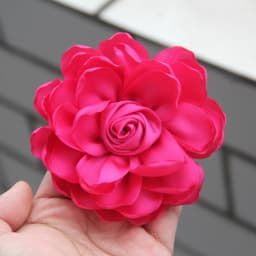 11cm Korean Fabric Rose Flower Brooches for Women Elegant Corsage Scarf Buckle Shirt Collar Pins Fashion Jewelry Wedding Brooch