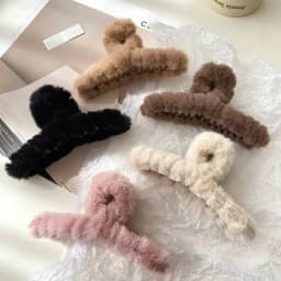 Large Plush Hair Claw Shark Clip Simple Barrettes Crab Hair Clips For Women Hairgrips Autumn Winter Hair Accessories