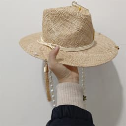 Metal letter beige straw hat handmade design hat pearl chain summer sun hat new letter hat beach women gorras para hombres