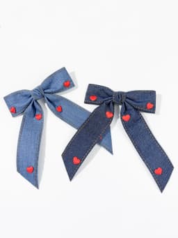 Red heart-shaped denim bow hair clip, sweet and feminine temperament, niche and high-end hair accessory