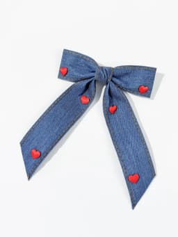 Red heart-shaped denim bow hair clip, sweet and feminine temperament, niche and high-end hair accessory