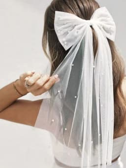 1pc white mesh imitation pearl streamer bow hairpin, retro simple temperament bridal wedding veil sweet bridesmaid hairpin