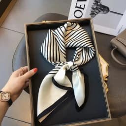 Women Korean Version of Simple Stripes Brocade Forging 70cm Small Square Scarf Scarf Headscarf