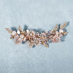 Luxury Metal Leaf Flower Hair Clip Elegant and Unique Women's Hair Jewelry Exquisite Alloy Hairpin Holiday Gift