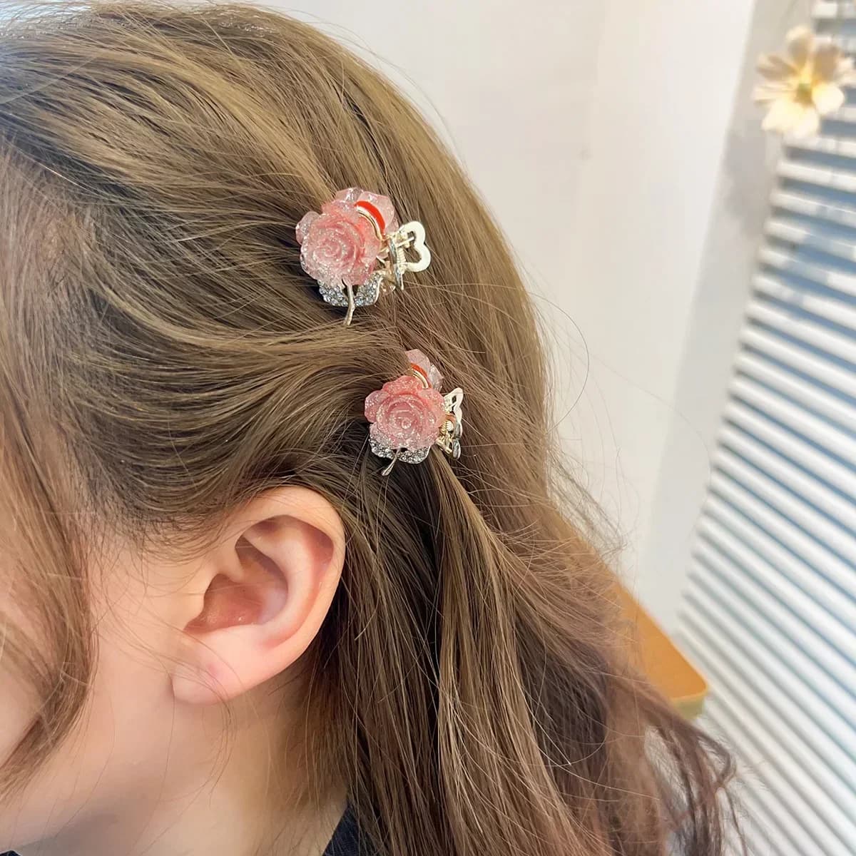 Rhinestone Metal Rose Small Hair Claws Women Girls Sweet Flower Hair Clips Hairpins Hair Accessories Women Headwear Gifts