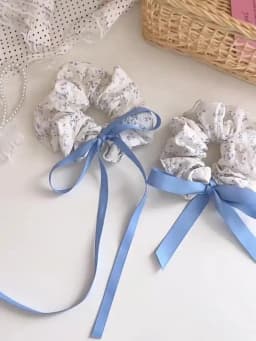 Korean Blue Yellow Floral Scrunchies Large Elastic Hair Bands College Student Women Ponytail Holder Hair Ties Rope Cute Headwear
