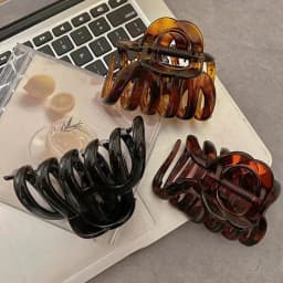 Acrylic Pumpkin Hair Clips Hollowed Simple Fashion Hair Claw For Women Vintage Temperament Shark Y2k Trendy Hair Volume Clips