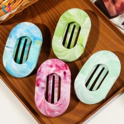 Fashion Oval Hair Claw Clips Women Elegant Marbling Acrylic Flat Circular Hair Grips Premium Colorful Updo Hair Pins Barrettes