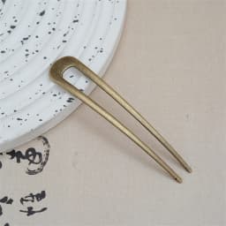 Simple U Shaped Metal Hair Sticks 2 Prongs Twist Hair Fork For Buns Chignons Women Girls Ponytail Hold Daily Hairstyles Tool